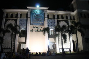 Maulid Nabi di masjid Al-Mahdi Bekasi bersama Haddad Alwi