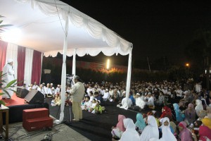 Maulid Nabi di masjid Al-Mahdi Bekasi