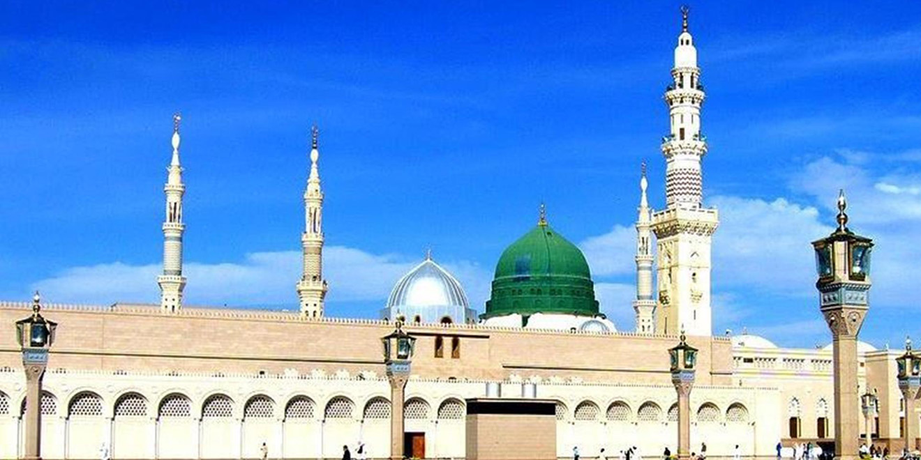Mengapa Islam Tumbuh di Madinah? Sebuah Jawaban Awal