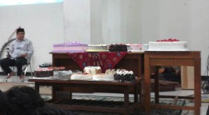 Kue Yaumul Mahabbah di Madrasah Muthahhari, Kiara Condong, Bandung