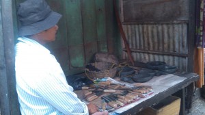 Sukito penjual Cobek di Jakarta