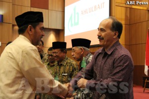 (dr kiri) Umar Shihab (ABI), Ahmad Hidayat (ABI), HM. Machasin (Kemenag), Umar Shihab (MUI), dan Taher Hamad (Konselor Dubes Palestina)