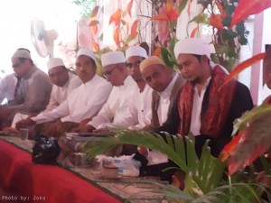 Kyai Alawi Al Bantani (Jubah Hitam)