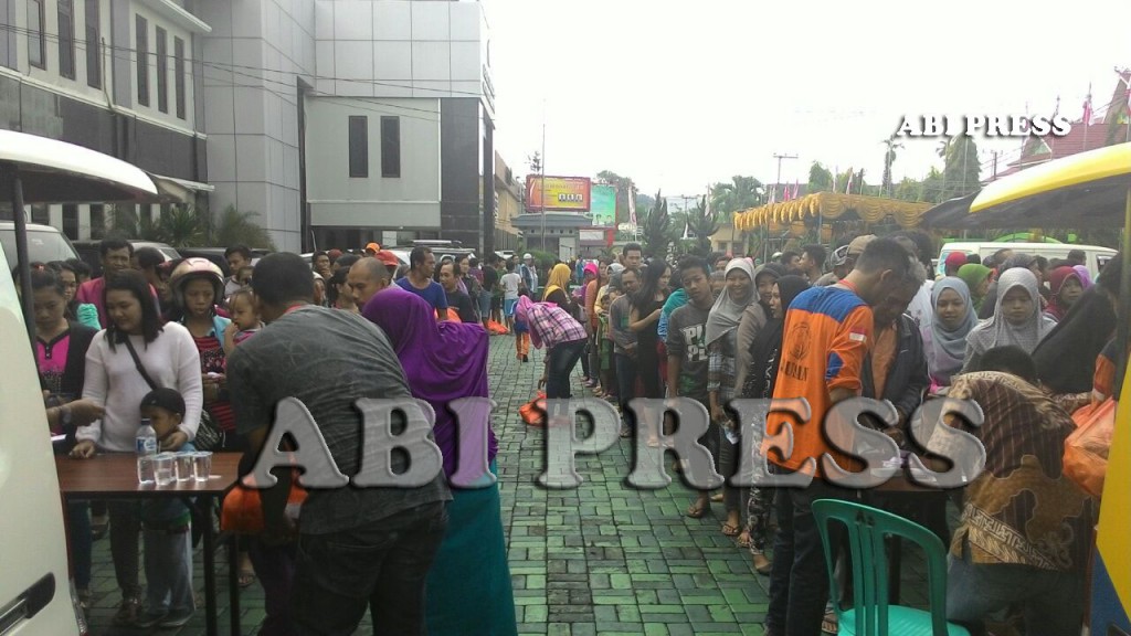 Bakti-Sosial-Sembakao-Murah-DPW-Kaltim