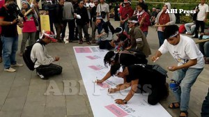 Pembubuhan Tanda Tangan