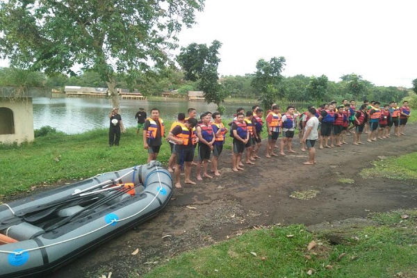 4087edfc-09d4-49b3-b272-257522b4ecf3