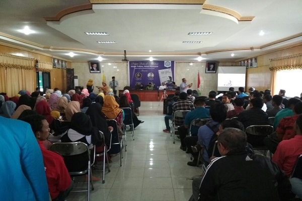 893e9f5e-6915-4818-ad53-c0c4530f517f