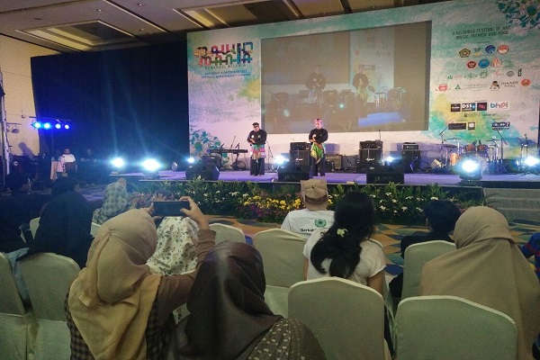 WhatsApp Image 2017-12-11 at 15.59.00