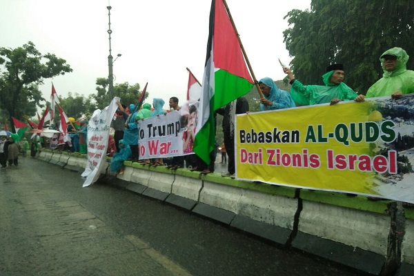 WhatsApp Image 2017-12-13 at 00.29.44