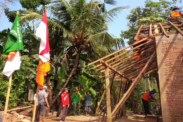 db8f9dcc-c56c-492d-95df-9a565b534e19