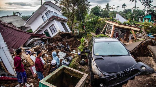 BNPB: Warga Tak Berkepentingan Jangan Masuk Wilayah Gempa