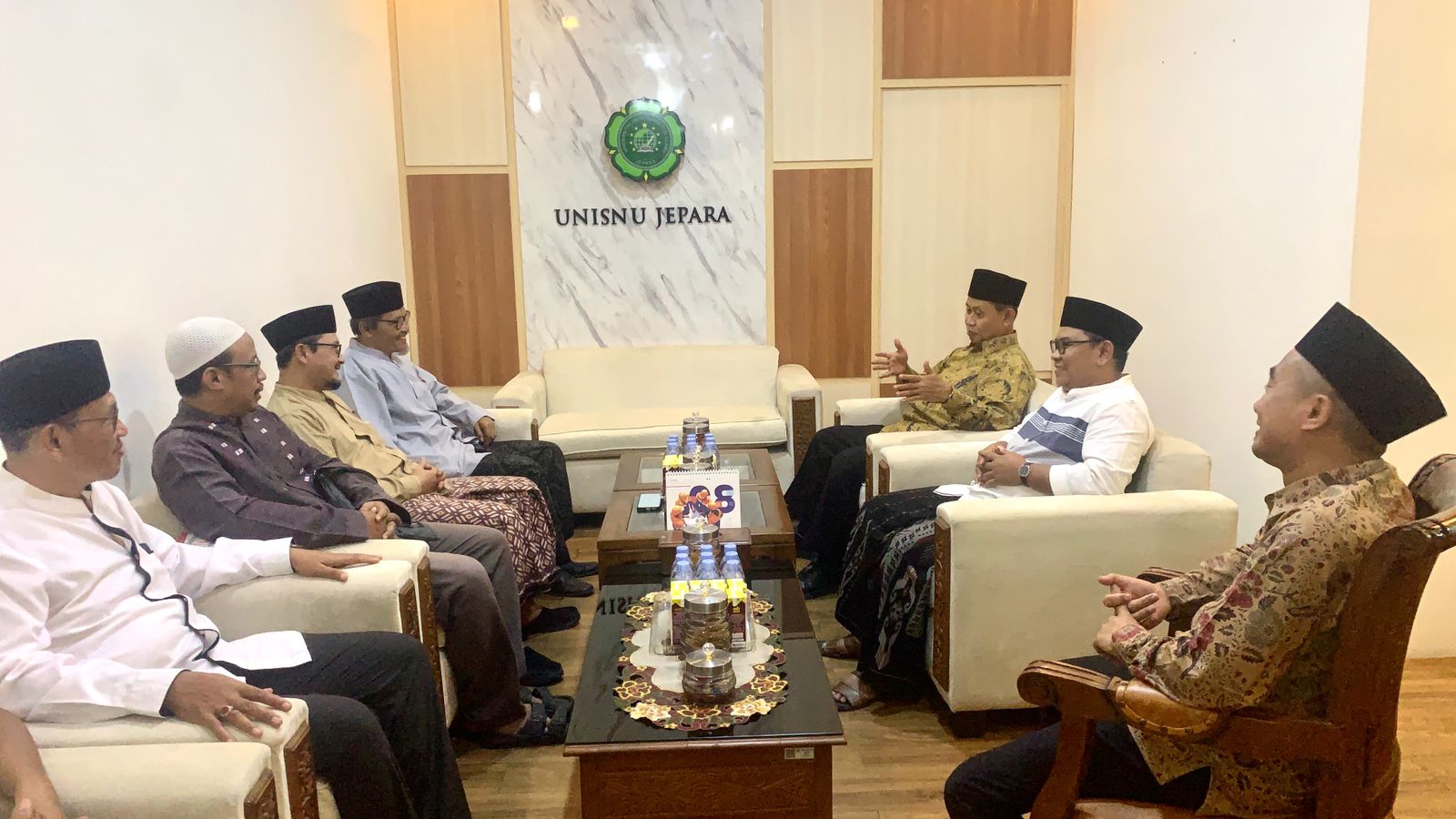 Jepara Jadi Ruang Dialog Persatuan: Silaturahmi ABI, DATA, dan Rektor UNISNU