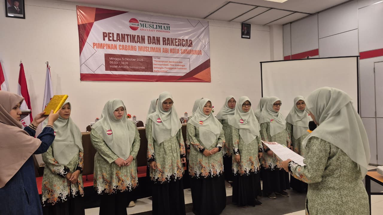 Kesbangpol Hadiri Pelantikan Muslimah ABI Samarinda dan Rakercab 2025