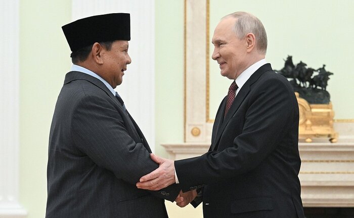 Presiden Republik Indonesia Prabowo Subianto bertemu Presiden Federasi Rusia Vladimir Putin dalam pertemuan bilateral di Istana Kremlin, Moskow, Rabu, 10 Desember 2025. Foto: (presidenri.go.id: BPMI Setpres)