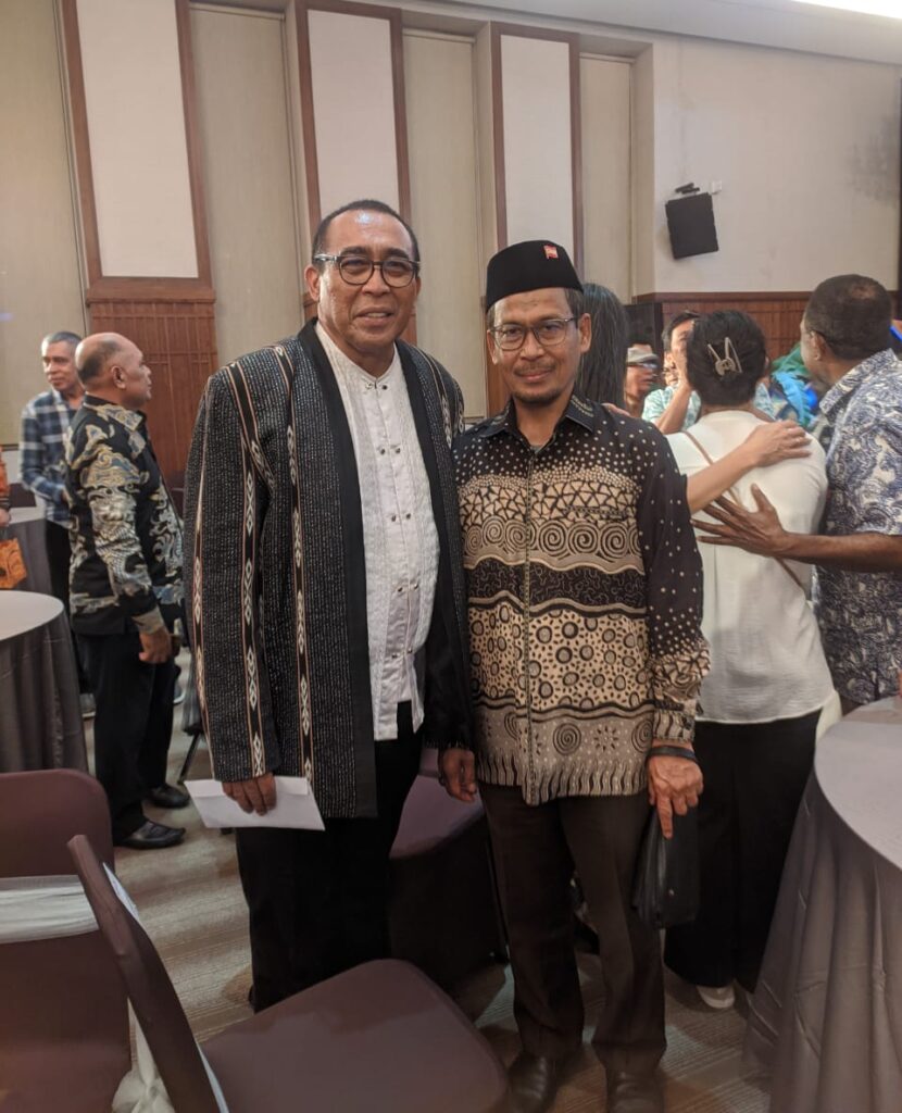 Waketum bersama Pdt. Jacklevyn Frits Manuputty